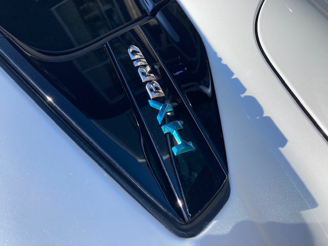 PEUGEOTのハイブリッド車に乗ってみませんか