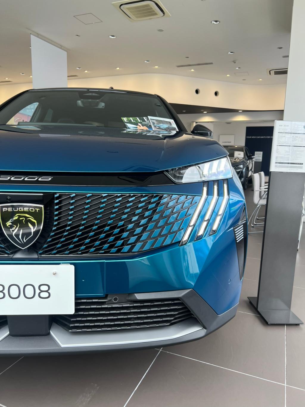 【2025-2026日本カー・オブ・ザ・イヤー】の デザイン部門で2位を受賞！！